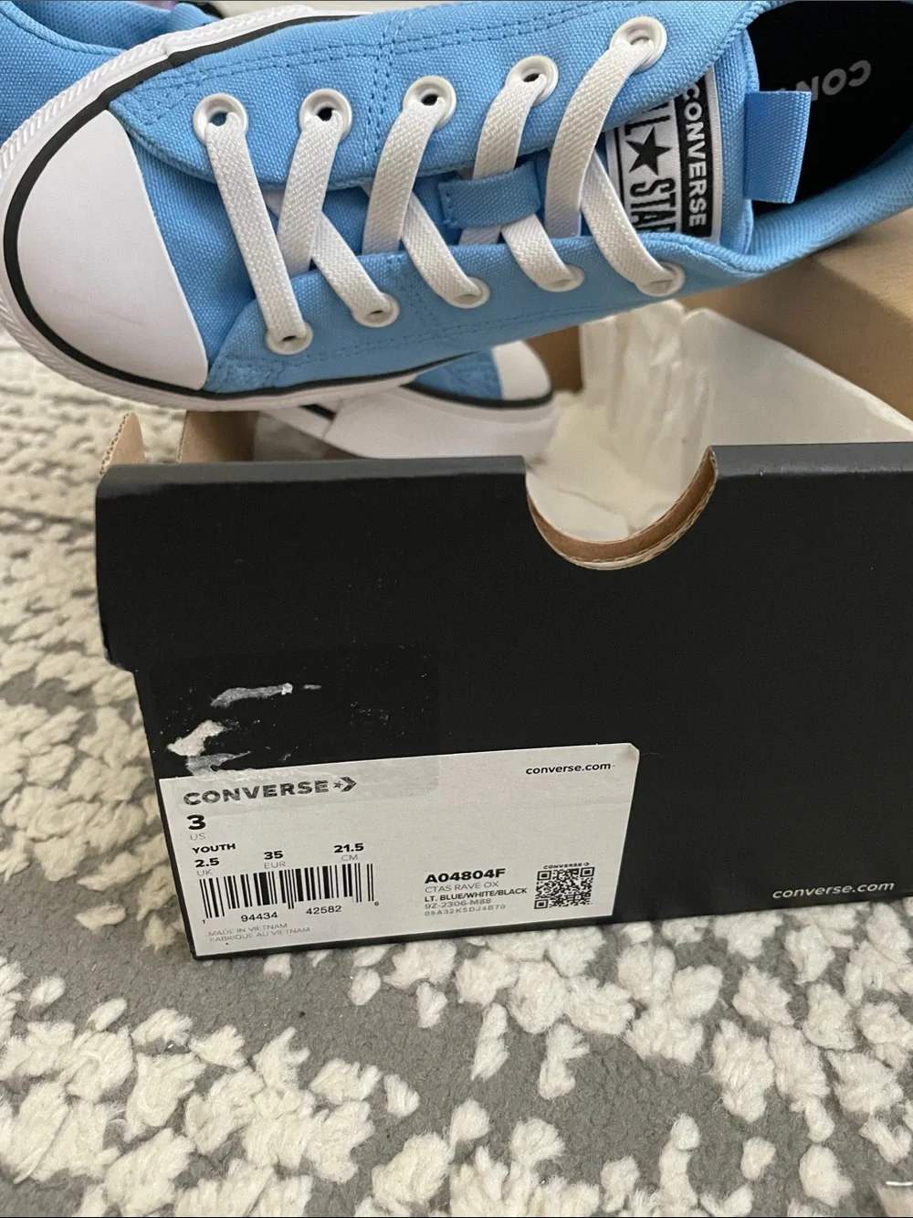 Converse Blue and White with Logo Shoe Box with Star Chevron